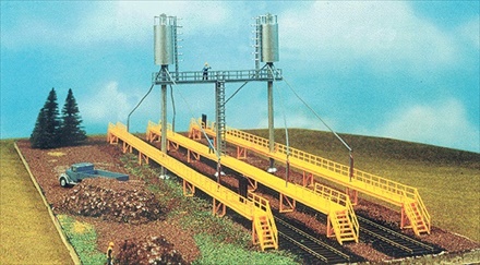 Ho Feuling Rack Heljan 113 HO Gauge Diesel Sanding Rack – Esswex Hobbies