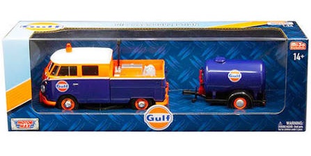 MotorMax 79610 1/24 VW Type 2 Service Pickup / Oil Tanker(GULF)