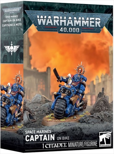 Warhammer 40 000 Space Marine Captain on Bike